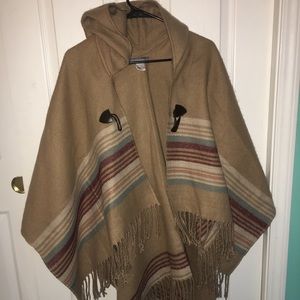 Beautiful NWOT Brown Hooded Poncho
